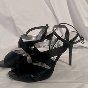 Guess Strappy Satin 4 inch Heels Size 10